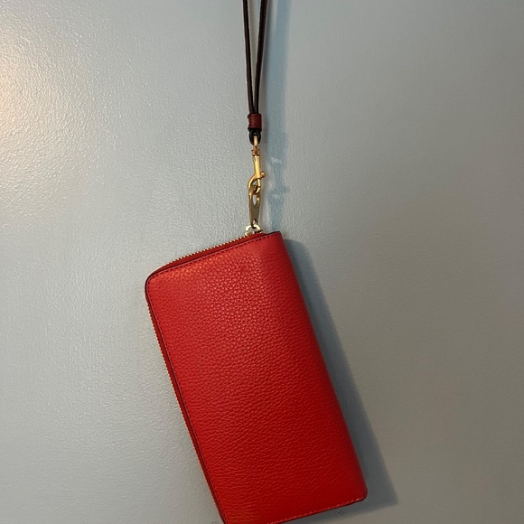 Coach Pink Leather Tote & Wristlet Set – Style No. B2154-C4063  (never used) - Picture 4 of 5